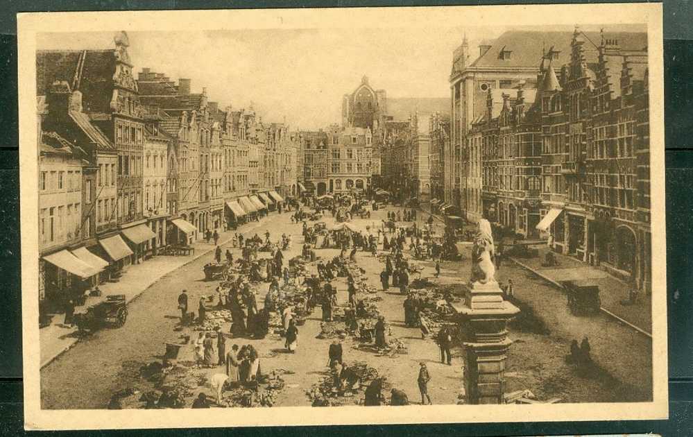 Louvain : Le Vieux Marché  Dx74 - Leuven