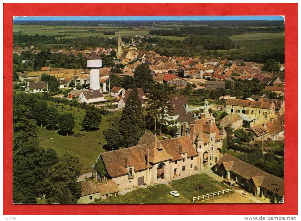 * LE CHATELET EN BRIE-Le Château Des Dames.Le Centre Hippique Et Le Village(Automobile:2CV,Cheval) - Le Chatelet En Brie