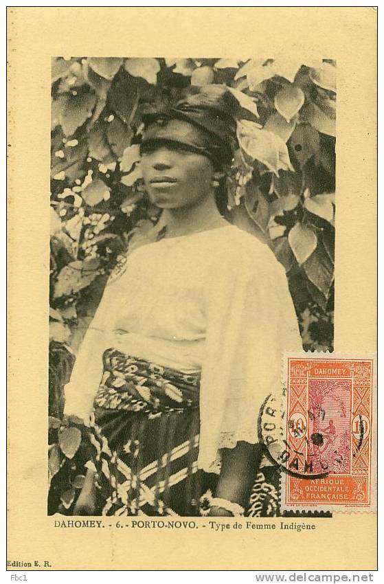 CPA: Dahomey - Porto-Novo - Type De Femme Indigène (Editeur ER N°6) - Dahomey