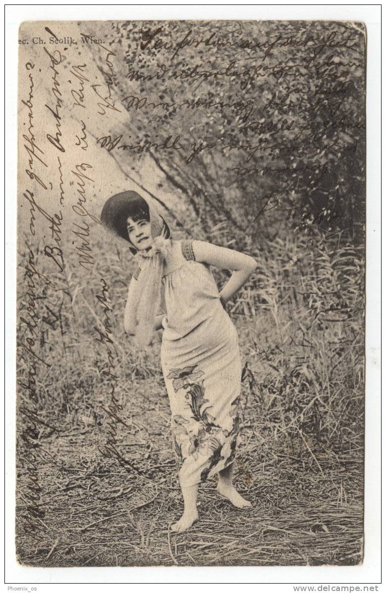 CHARLES SCOLIK - Lady, Garden, 1902. - Scolik, Charles
