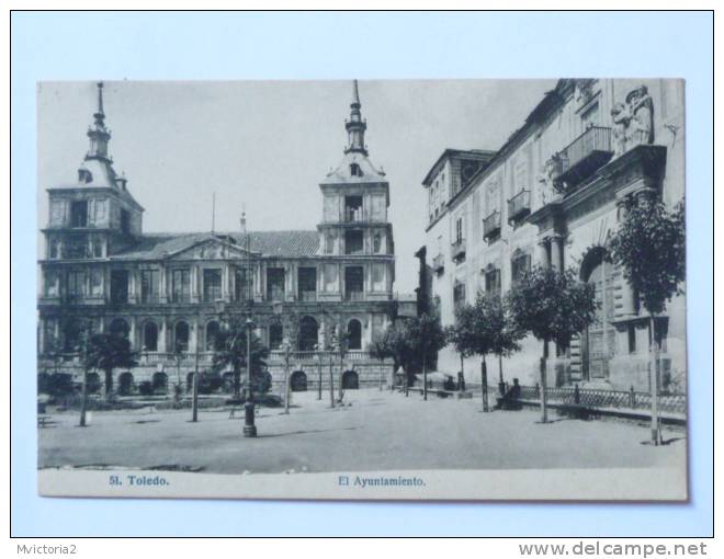 TOLEDO - El Ayuntamiento - Toledo