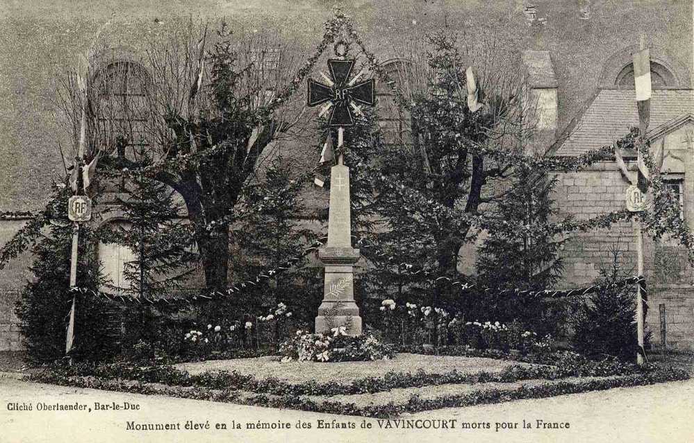 CPA 55 VAVINCOURT. MONUMENT ELEVE EN LA MEMOIRE DES ENFANTS DE VAVINCOURT MORTS POUR LA FRANCE - Vavincourt