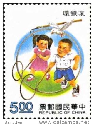 Taiwan Sc#2842 1992 Toy Stamp Iron-ring Rolling Dove Bird Boy Girl Child Kid - Ungebraucht