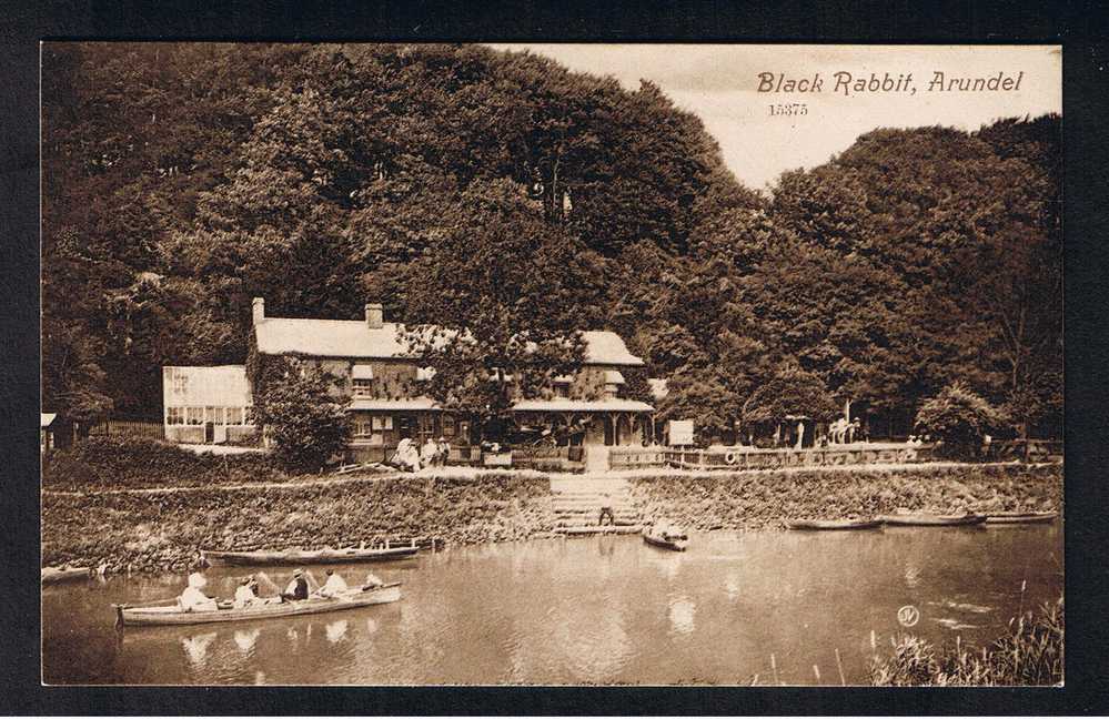 RB 641 -  Early Postcard Black Rabbit Inn & River Rowing Sixes Arundel Sussex - Arundel