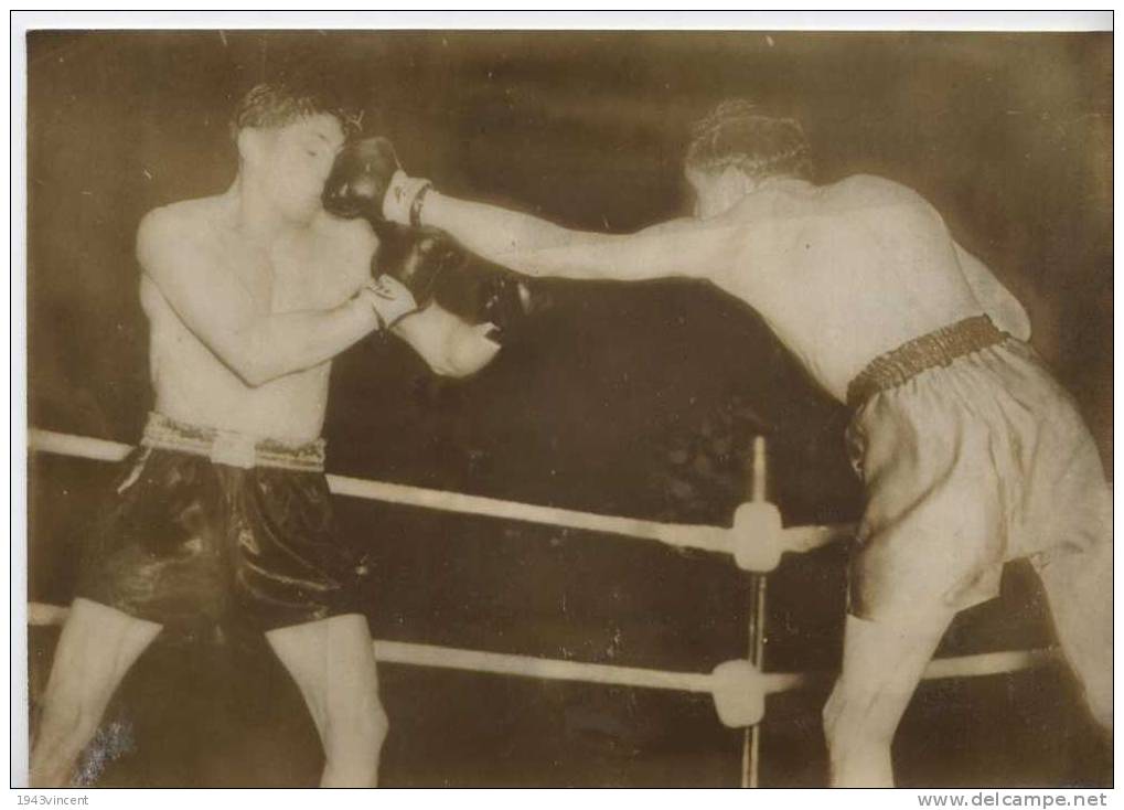 P 349 - PHOTO - BOXE - FAMECHON A Battu MAC CARTHY 1953 - Ect  - Voir Résumé - - Andere & Zonder Classificatie