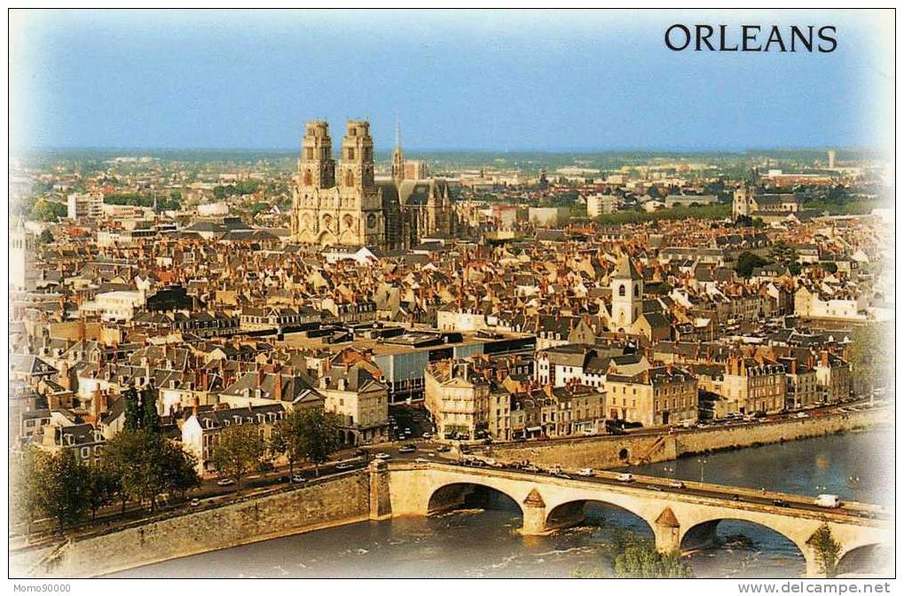 ORLEANS : Vue Aérienne De La Loire, Du Pont Royal, De La Cathédrale Saint Croix - Orleans