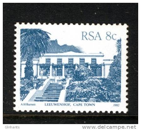 SOUTH AFRICA - 1982 ARCHITECTURE 8c FINE MNH ** - Unused Stamps