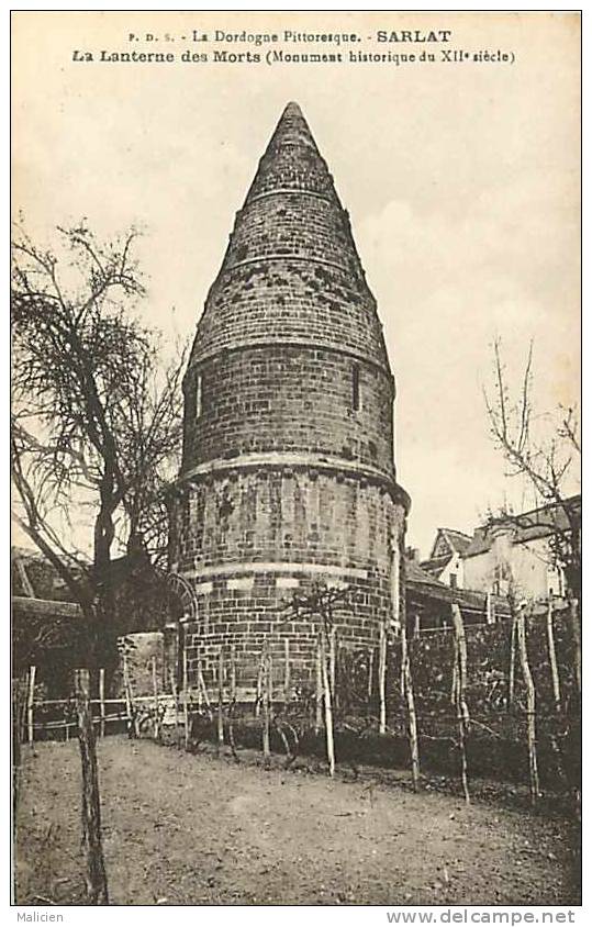 Dordogne - Ref A86- Sarlat - La Lanterne Des Morts -monument Historique Du 12eme Siecle    - Carte Bon Etat - - Sarlat La Caneda