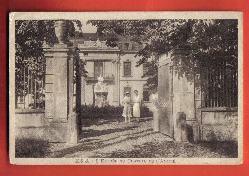 E1129 Cartigny,Entrée Du Château De L'Amitié.ANIME.Non Circ.  215A - Cartigny