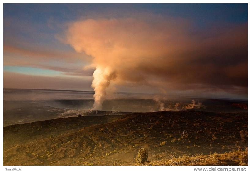 Volcano  ,   Postal Stationery -Articles Postaux -Postsache F (Y03-08) - Volcanos