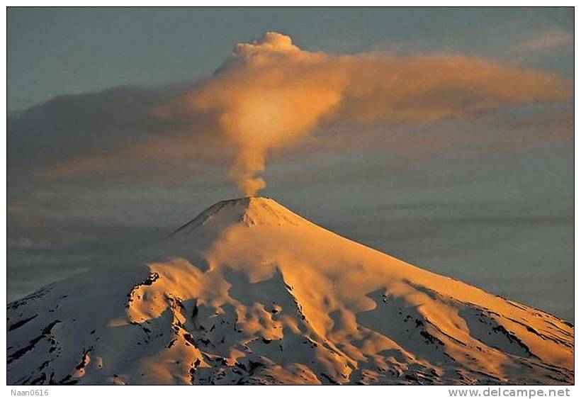 Volcano  ,   Postal Stationery -Articles Postaux -Postsache F (Y03-17) - Volcans