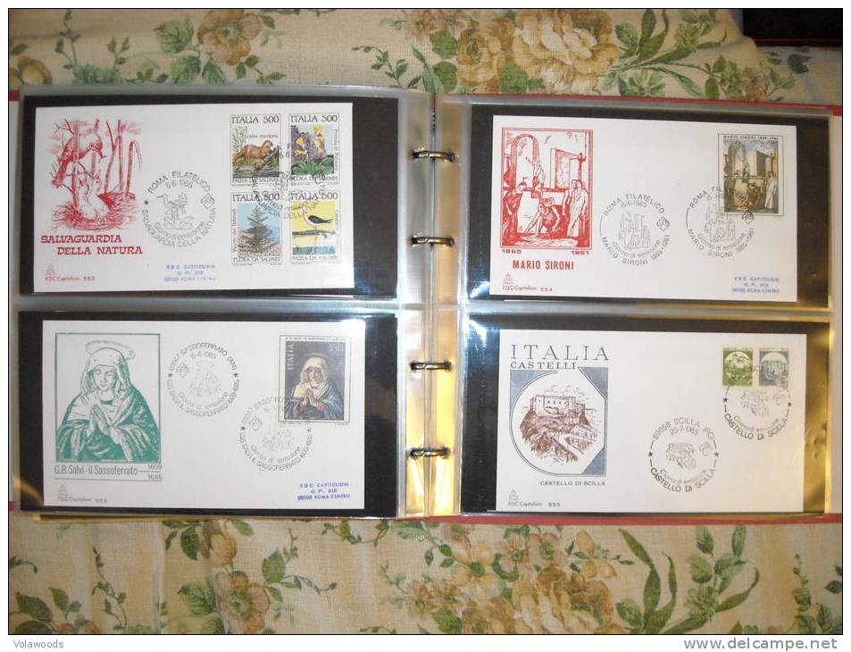 Italia - Collezione Completa Di Buste FDC Capitolium Dal 1965 Al 1989 Montate Su 8 Album! SPLENDIDE - Collections