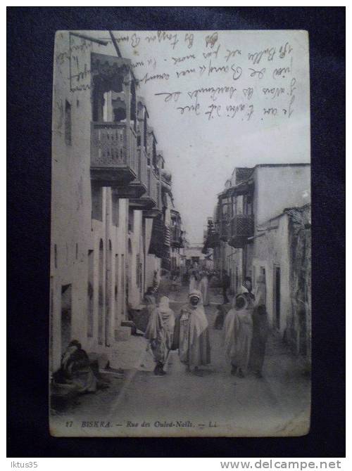 CPA-BISKRA-ALGERIE-RUE DES OULED NAILS-EDITION LL-N°17 - Biskra