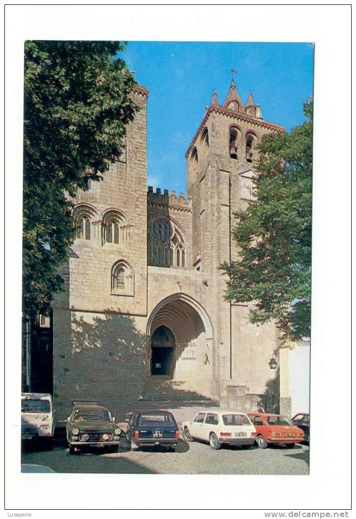 Portugal Cor 08849 – ÉVORA - IGREJA SÉ CATEDRAL - OLD CARS AUTOMOBILES VOITURES PEUGEOT 404 FIAT 131 VW BRAZILIA TOYOTA - Evora