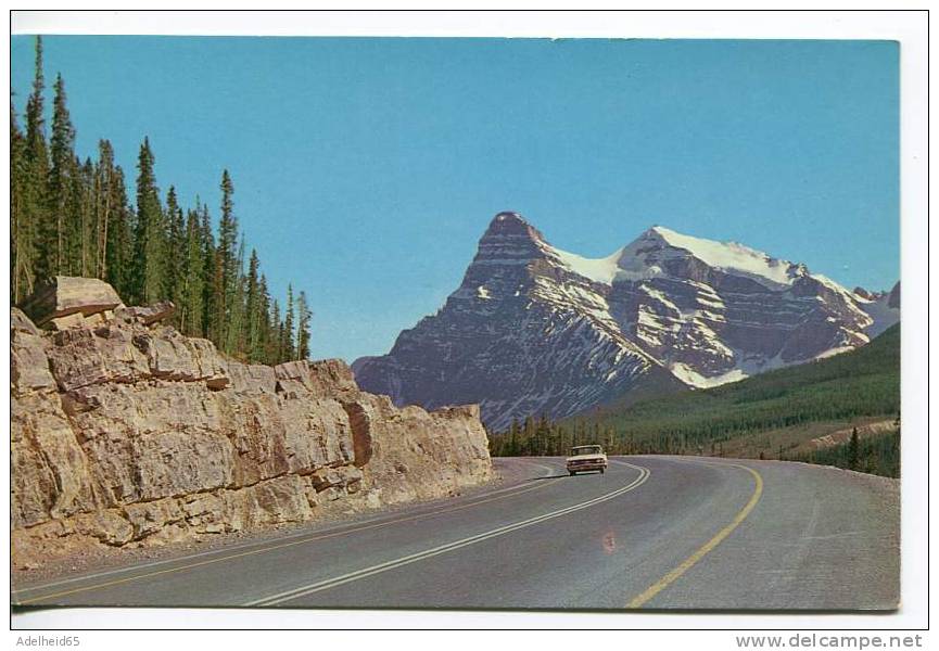 Banff-Jasper Highway, Car, Canadian Rockies - Banff