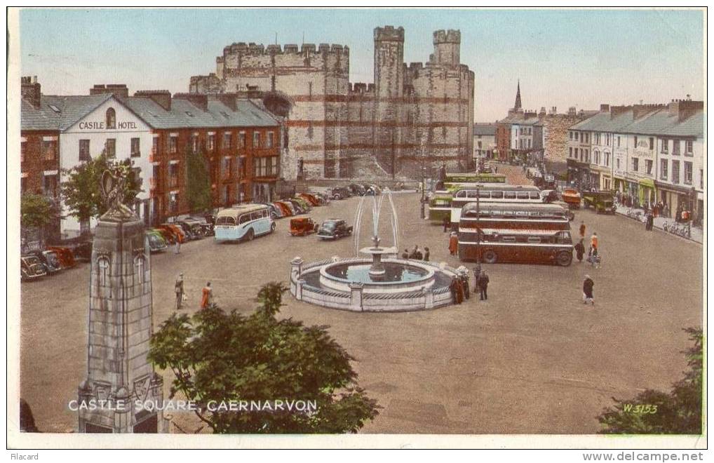 10637     Regno  Unito   Galles  Caernarvon  Castle  Square  VG  1953 - Caernarvonshire