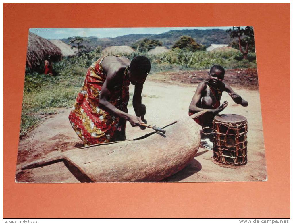 CPM, Carte Postale, Togo, Lome, Musiciens, Tam-tam, Animée - Togo