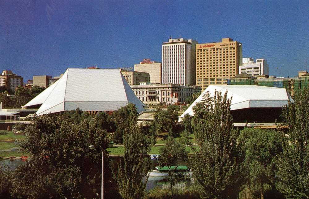 Australia Adelaide's Festival Theatre Across The Torrens River - 1982 Pre-Stamped PCs Series 1V Unused - Adelaide