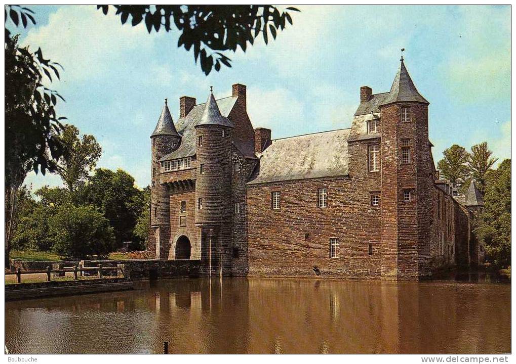 CPM De PAIMPONT - Le Château De Trécesson - Paimpont