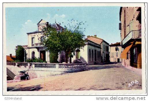 Puylaurens - Hôtel De Ville Et La Poste  : Achat Immédiat - Puylaurens