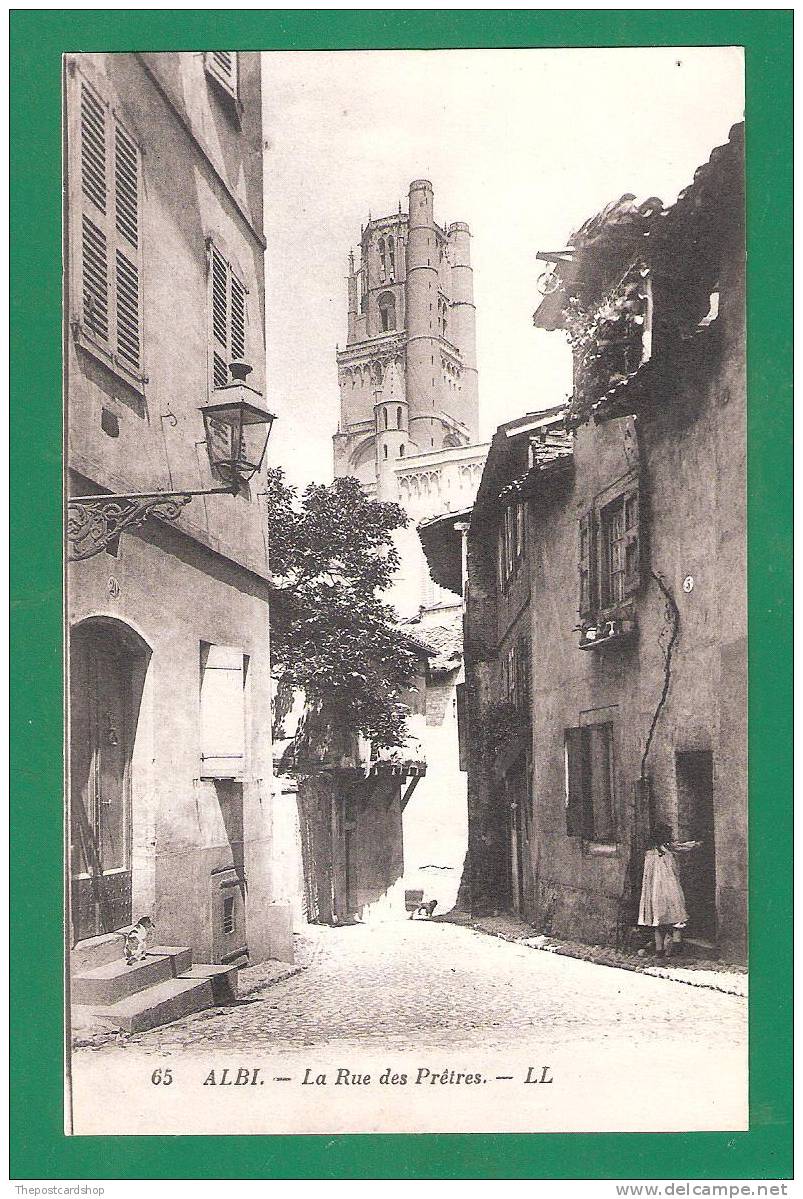 CPA 81 TARN ALBI La Rue Des Pretres MORE FRANCE LISTED @ 1 EURO OR LESS - Albi