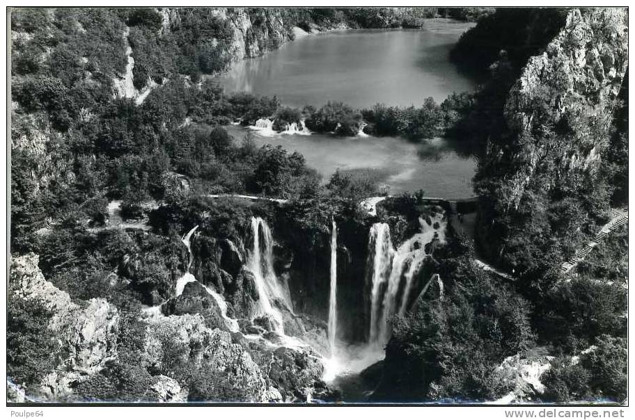 CPM - Plitvice - Les Lacs Et Chutte D´eau - Yugoslavia