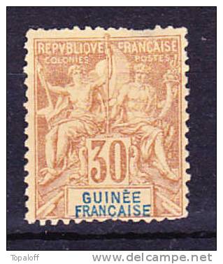 Guinée N° 9 Neuf Defectueux - Neufs