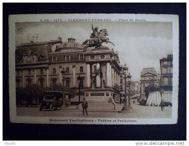 CPSM-CLERMONT FERRAND-PUY DE DOME-63- MONUMENT VERCINGETORIX THEATRE PREFECTURE-BUS TACOT - Clermont Ferrand