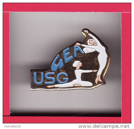 Pin´s GRAVELINES Gymnastique Artistique  U.S.G - G.E.A - Gymnastique