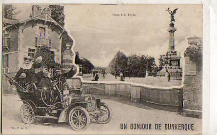 Dunkerque 59    Un Bonjour De ..   Statue De La Victoire...vieille Voiture  (voir Scan) - Dunkerque