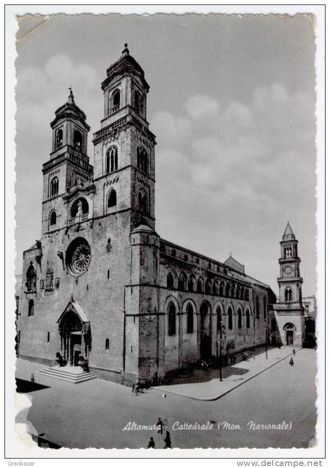 ALTAMURA, LA CATTEDRALE, B/N, VG 1956, ANIMATA   **** - Altamura