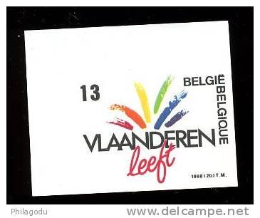 VLAANDEREN LEEFT  1988   BELGIQUE NON DENTELE Coin De Feuille    2278 ** - Autres & Non Classés