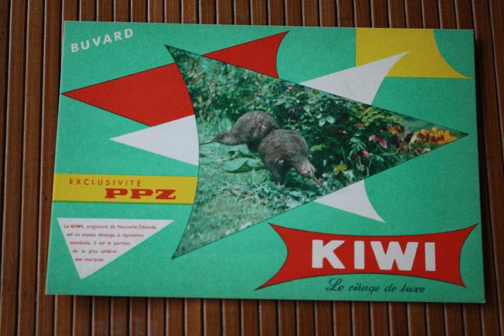 BUVARD PUBLICITAIRE Publicité >ENTRETIEN DES CHAUSSURES ET CUIRS  CIRAGE KIWI  --PPZ  SUPERBE ET RARE - Schuhe