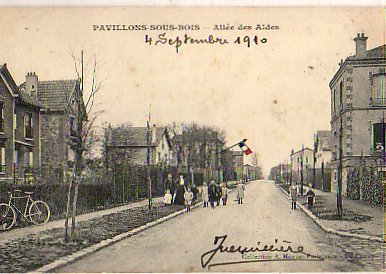 Pavillon Sous Bois.... Allée Des Aldes - Sonstige & Ohne Zuordnung