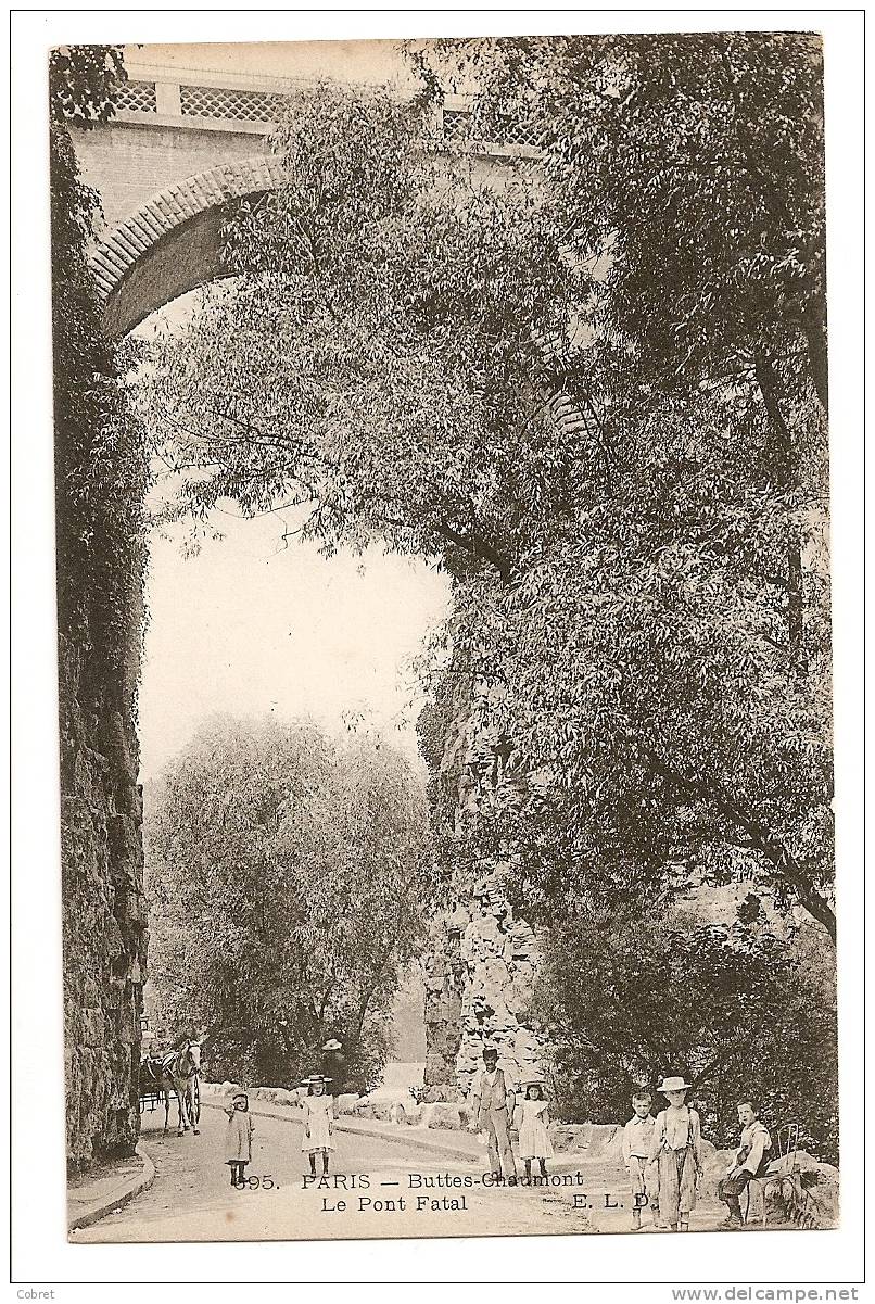 PARIS - Buttes Chaumont, Le Pont Fatal - Arrondissement: 19