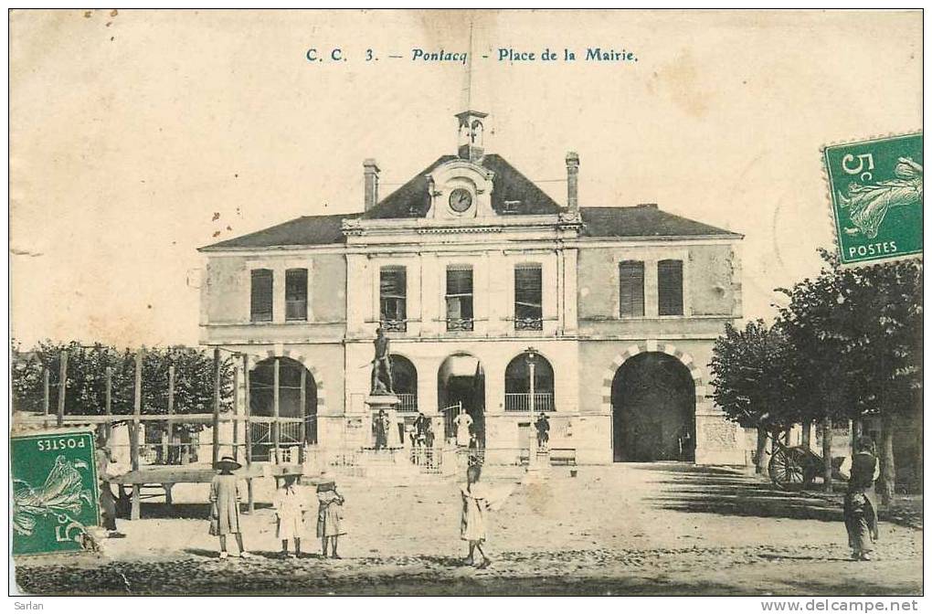 64 , PONTACQ , Place De La Mairie , *7087 - Pontacq