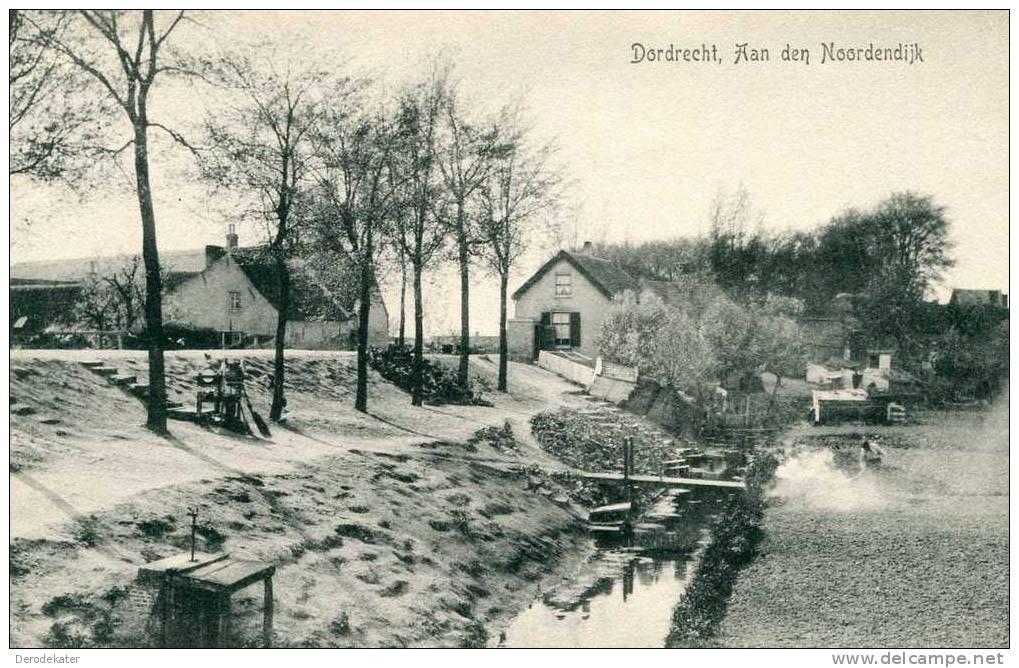 Dordrecht, Aan Den Noordendijk.V.D.W.D. 185. Foto Tollens. 4092. Algemeene Postvereeniging. Onbeschreven. - Dordrecht