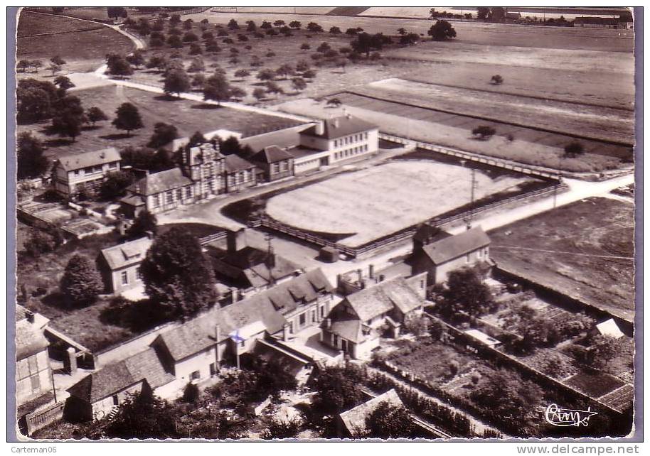 27 - Aubevoie - Vue Aérienne De La Mairie Du Groupe Scolaire Et Du Terrain De Sports (stade) - Aubevoye