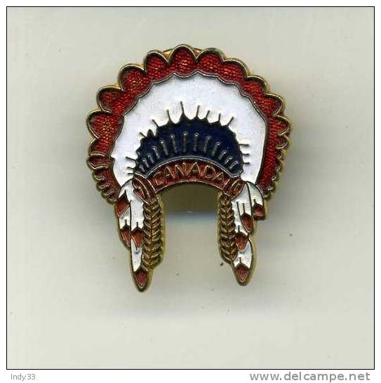 - PIN´S CANADA . COIFFE INDIENNE - Other & Unclassified