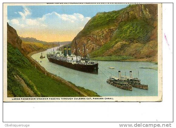 LARGE PASSENGER STEAMER PASSING THROUGH CULEBRA CUT PANAMA CANAL 1927 - Panama