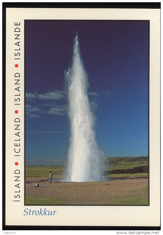 CPM  ISLANDE ISLAND ICELAND  Comme Un Lancement De Fusée Quand Strokkur Se Prépare à Pousser La Colonne D´eau Dans L´air - Islanda