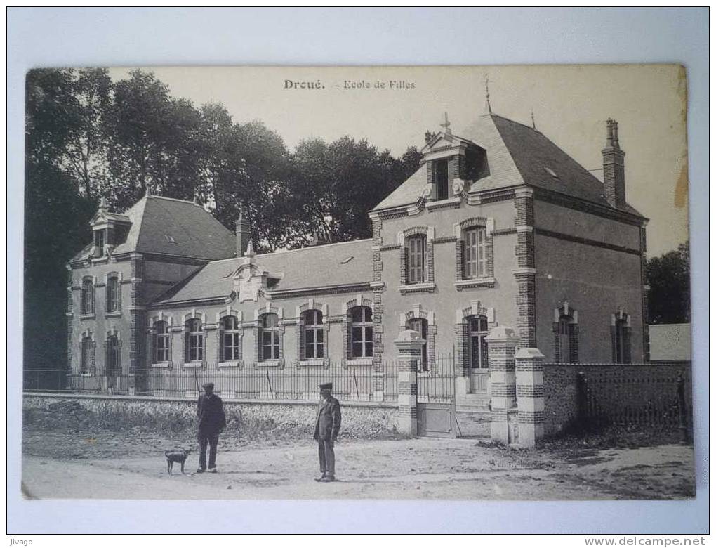 DROUE  (Loir Et Cher)  :  ECOLE  De  FILLES - Droue