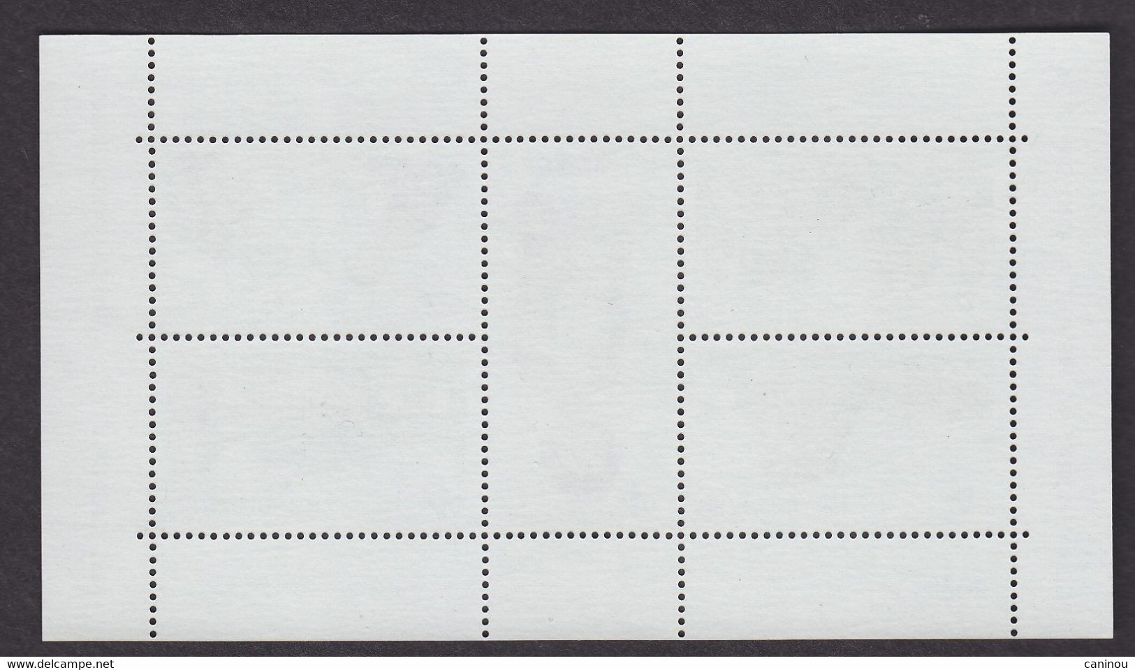 NOUVELLE-ZELANDE  NATIONAL DAY 1974  Y&T BLOC - FEUILLET 36 NEUF SANS TRACES - Blocks & Sheetlets