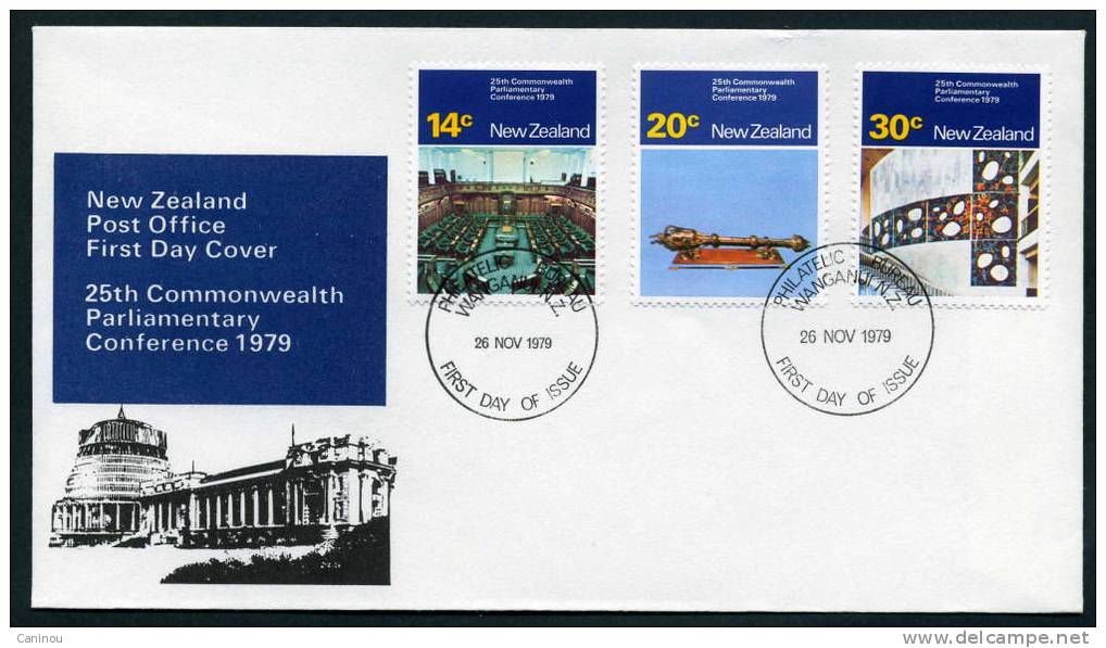 NOUVELLE-ZELANDE  ENVELOPPE 1er JOUR FDC 1979 COMMONWEALTH PARLEMENT Y&T 757 - 759 - FDC