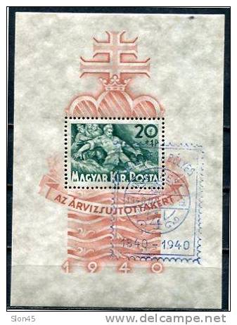 Hungary 1940 Sc B113 Mi Block  7 Used/CTO  Soldier Protecting Family From Floods. - Used Stamps