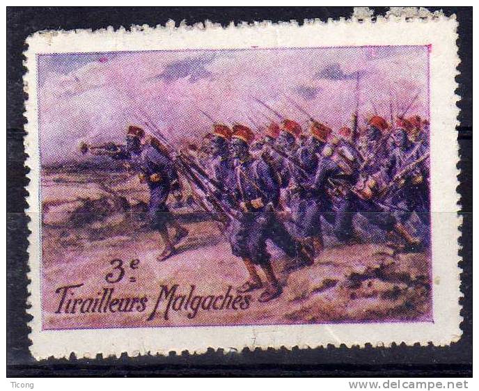 MILITARIA -  VIGNETTE MILITAIRE FRANCE - 3IEME TIRAILLEURS MALGACHES - Documents