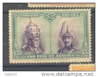 ES424-LAB095.Spain.Espagne. Pio Xl Y Alfonso Xlll.CATACUMBAS DE SAN DAMASO EN ROMA  1928 (Ed 424*) Nuevo, Con Charnela - Unused Stamps