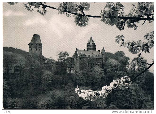 Altena - Berg- Und Burgstadt - Altena