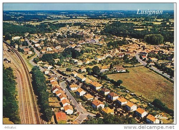 LUSIGNAN Vue Générale Aérienne - Lusignan