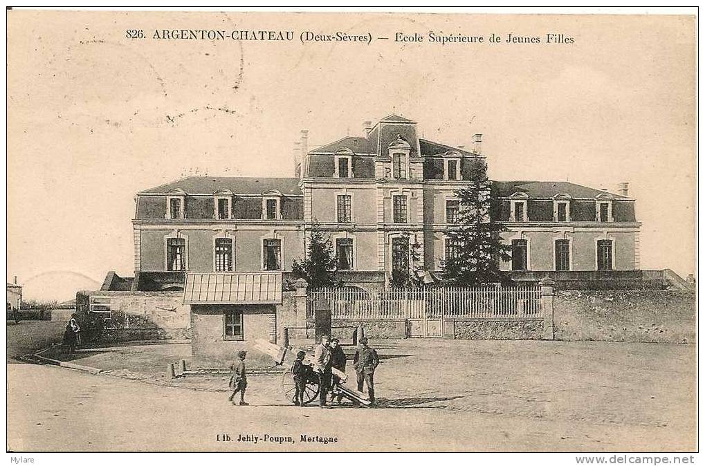 Cpa Argenton Chateau école Supérieure De Filles - Argenton Chateau